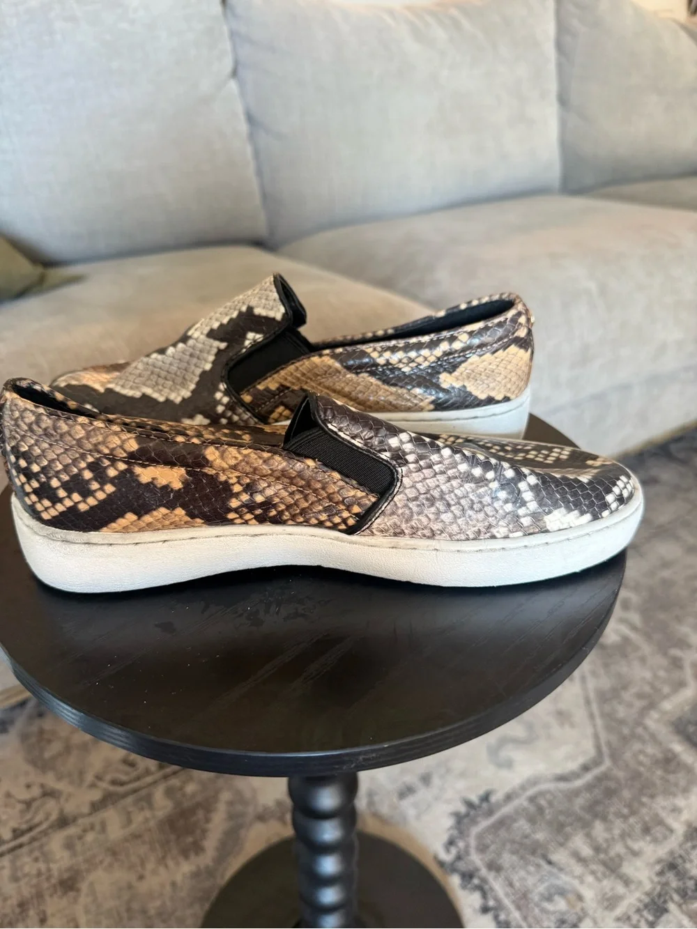 Michael Kors Black & Cream Snake-Print Slip-On Sneakers SZ 7